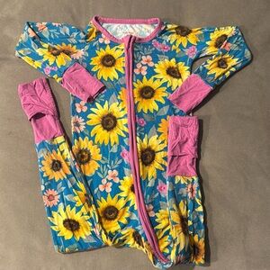 Little Sleepies Sunflower field Pajama Set - Blue and Yellow 2T smoke & pet free